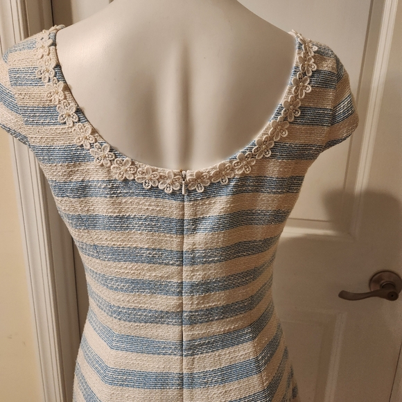 Lilly Pulitzer Size 8 Striped Dress - Picture 6 of 7